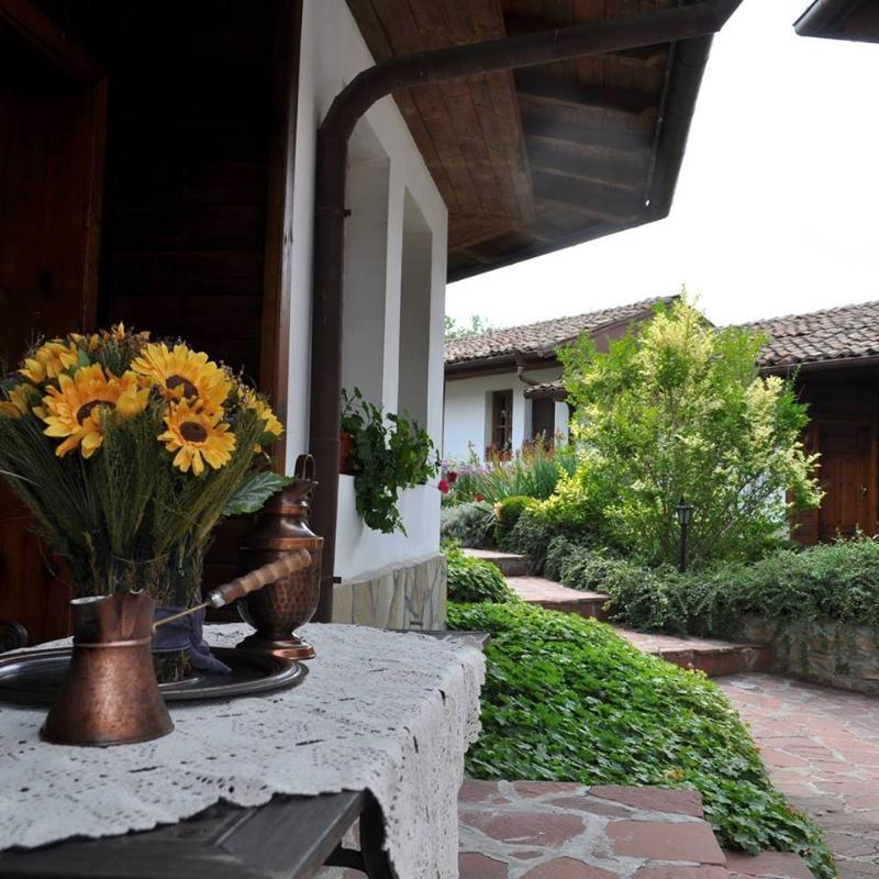 Hotel Izvora - Garden Retreat Arbanasi Exterior foto